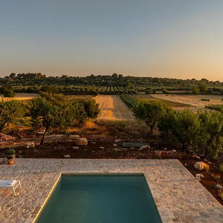 Trullo Il Nuciareddo - Le Di Valentina *