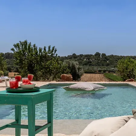Trullo Il Nuciareddo - Le Di Valentina