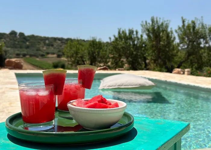 Trullo Il Nuciareddo - Le Di Valentina * Ostuni