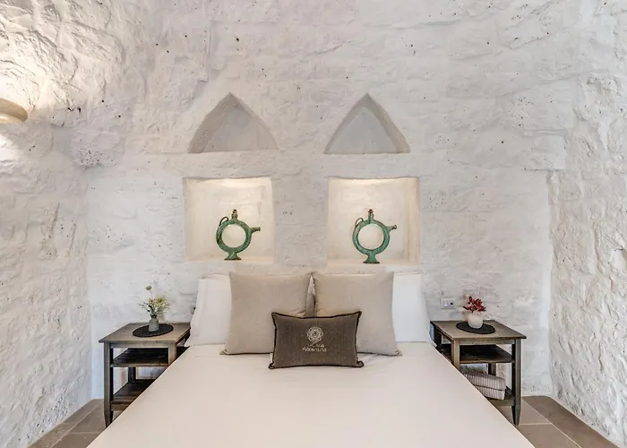 Trullo Il Nuciareddo - Le Di Valentina * Ostuni